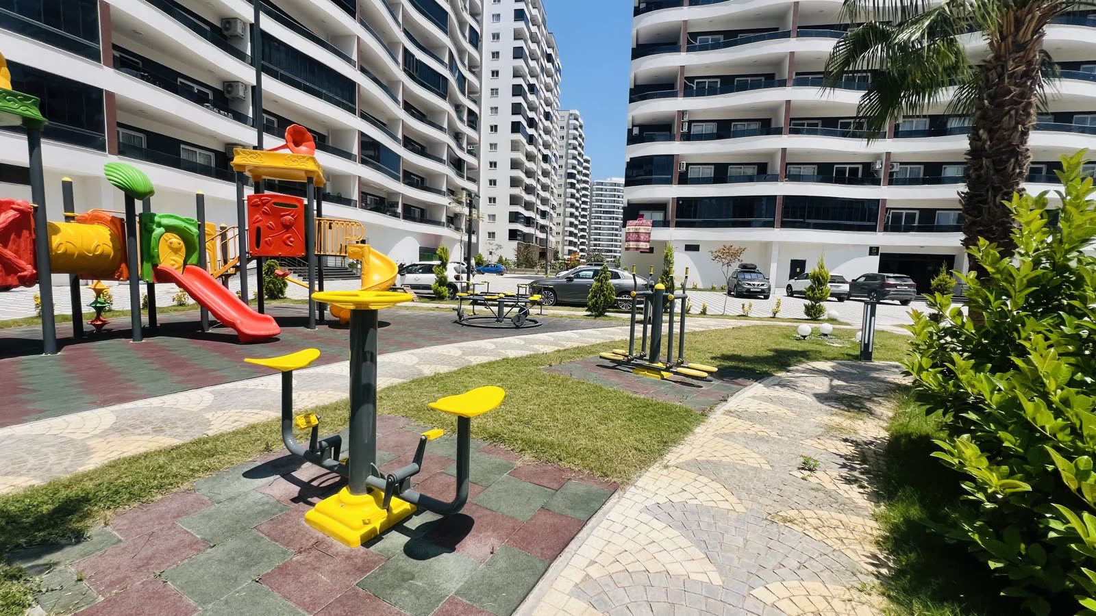 GALERIA MERSIN — Galeria 13