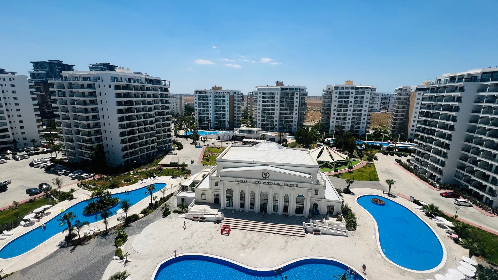 GALERIA CYPR — Galeria 21